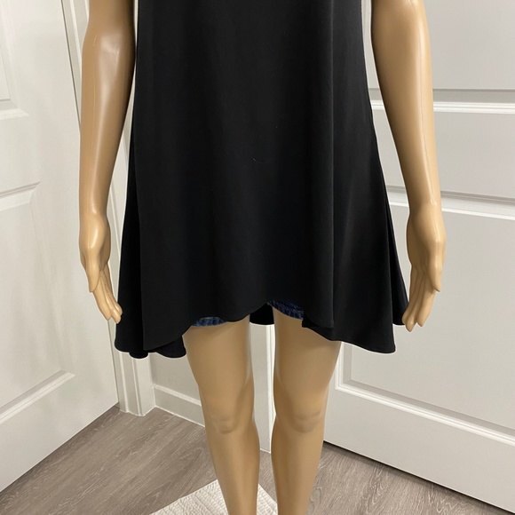 Alfani Swing Silhouette Sleeveless Tunic Top. Black. Small. Cute. Chick. Casual - Picture 3 of 10